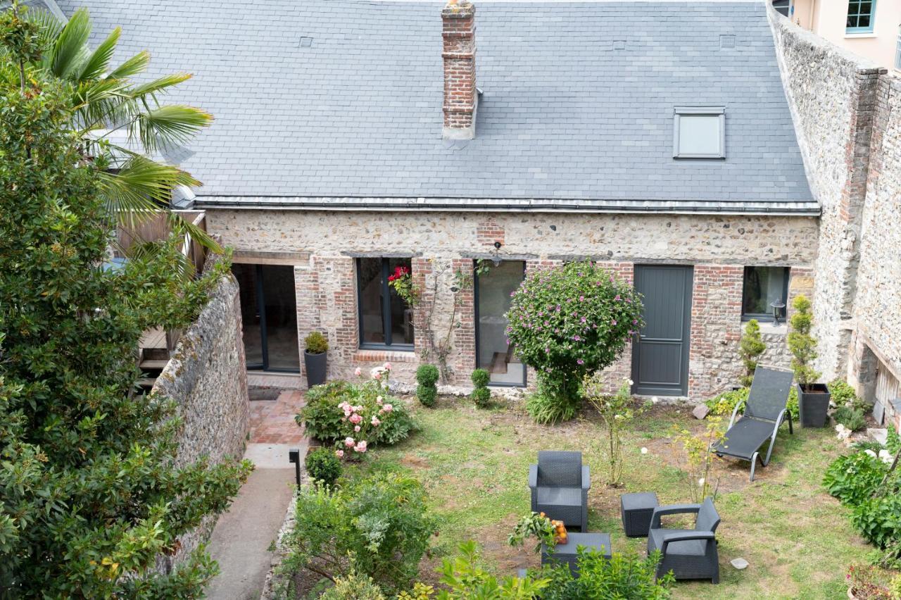 Cap Sur Honfleur Bed & Breakfast Екстериор снимка